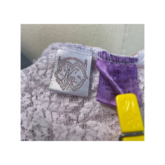 Vintage 1980s Stretch Lace T-shirt Pale Lavender Large - Picture 8 of 8